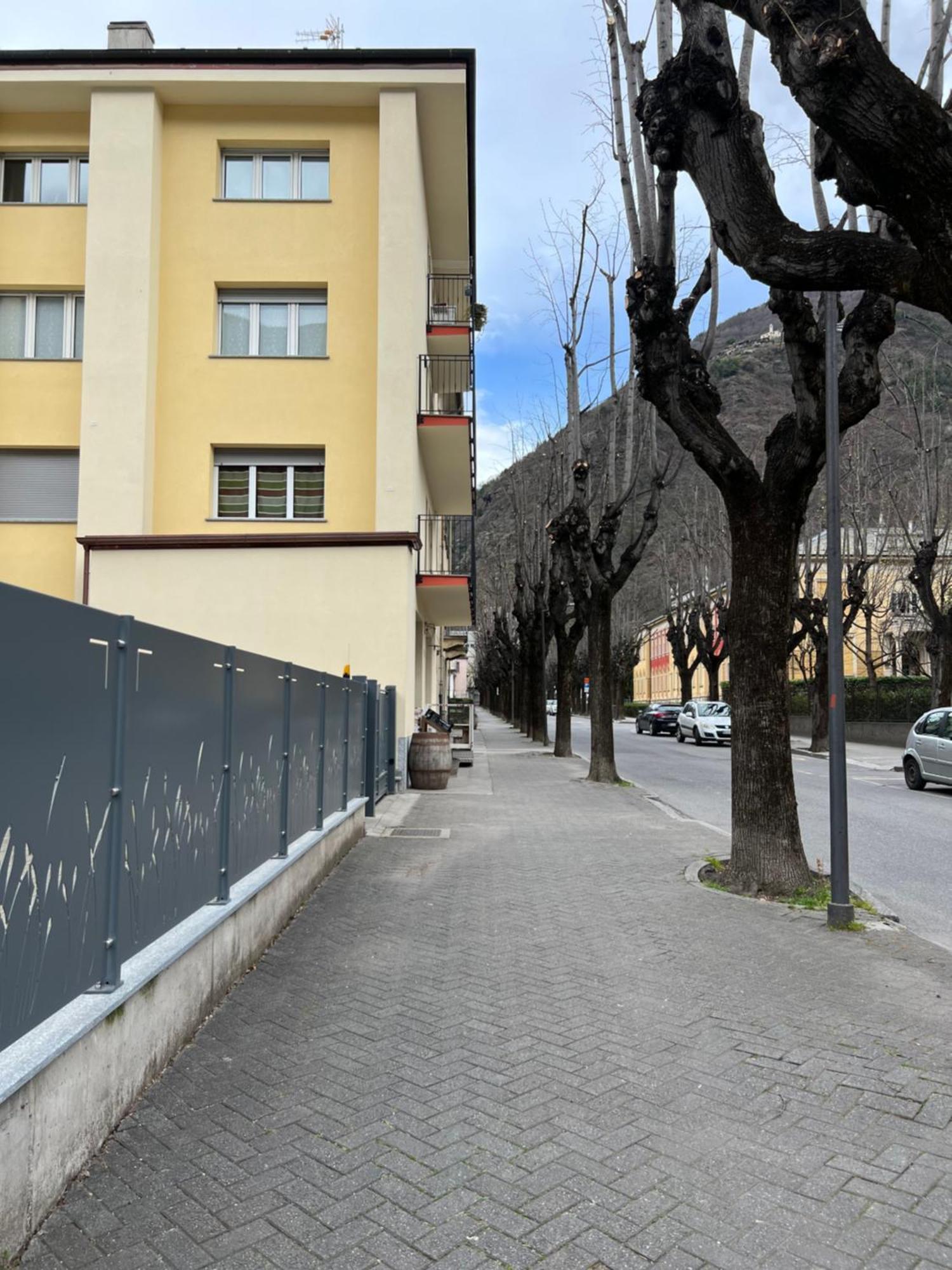 Tirano Center-325M Dal Bernina Express Lägenhet Exteriör bild